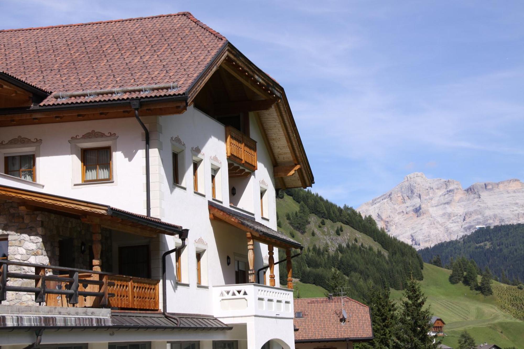 Residence Vila Colfosco Luaran gambar
